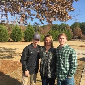 Meet your Posher, Clay